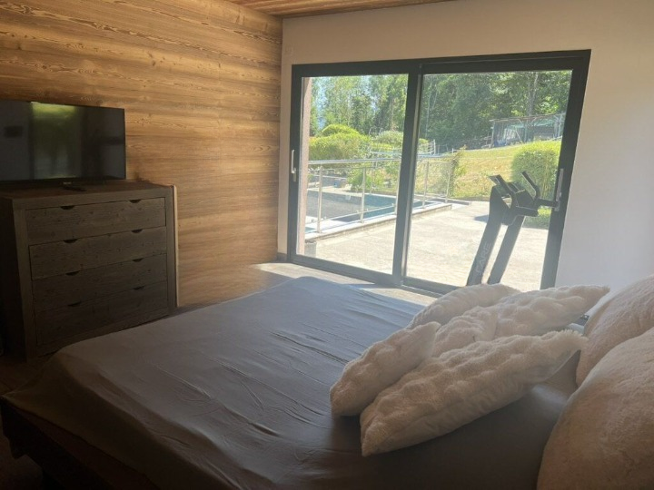 Suite parentale, ouverte sur le jardin